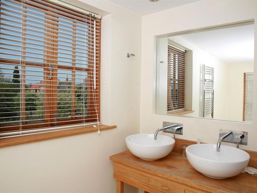 Beverley Budget Inn Room photo