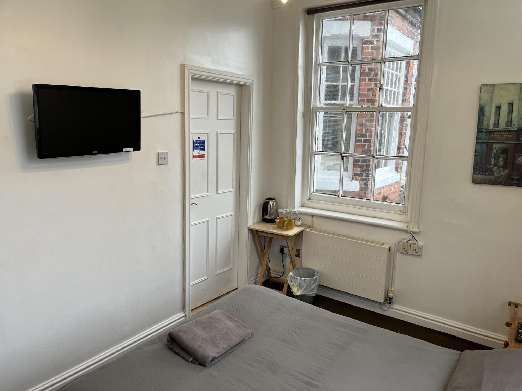 Beverley Budget Inn Room photo