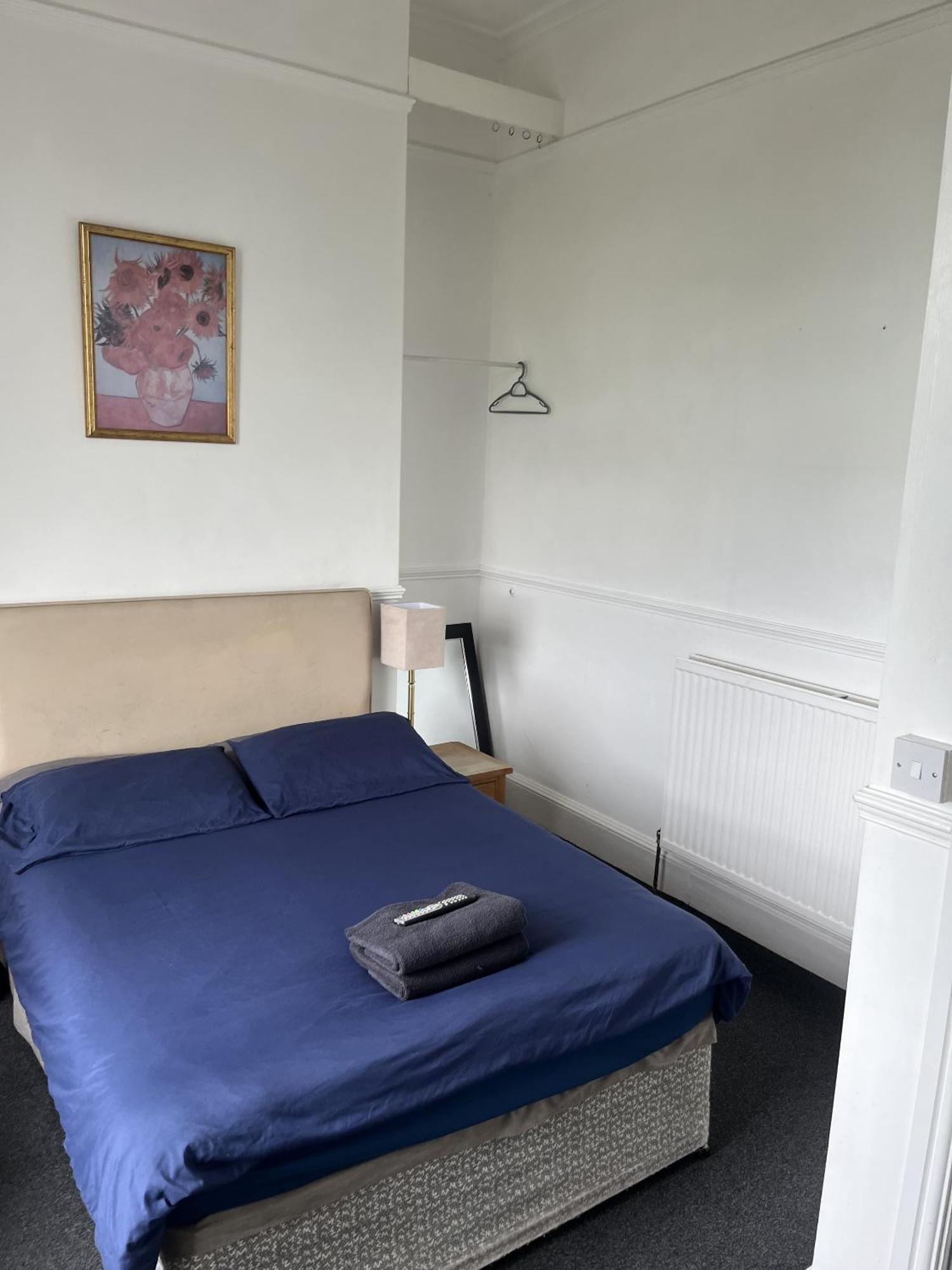 Beverley Budget Inn Room photo