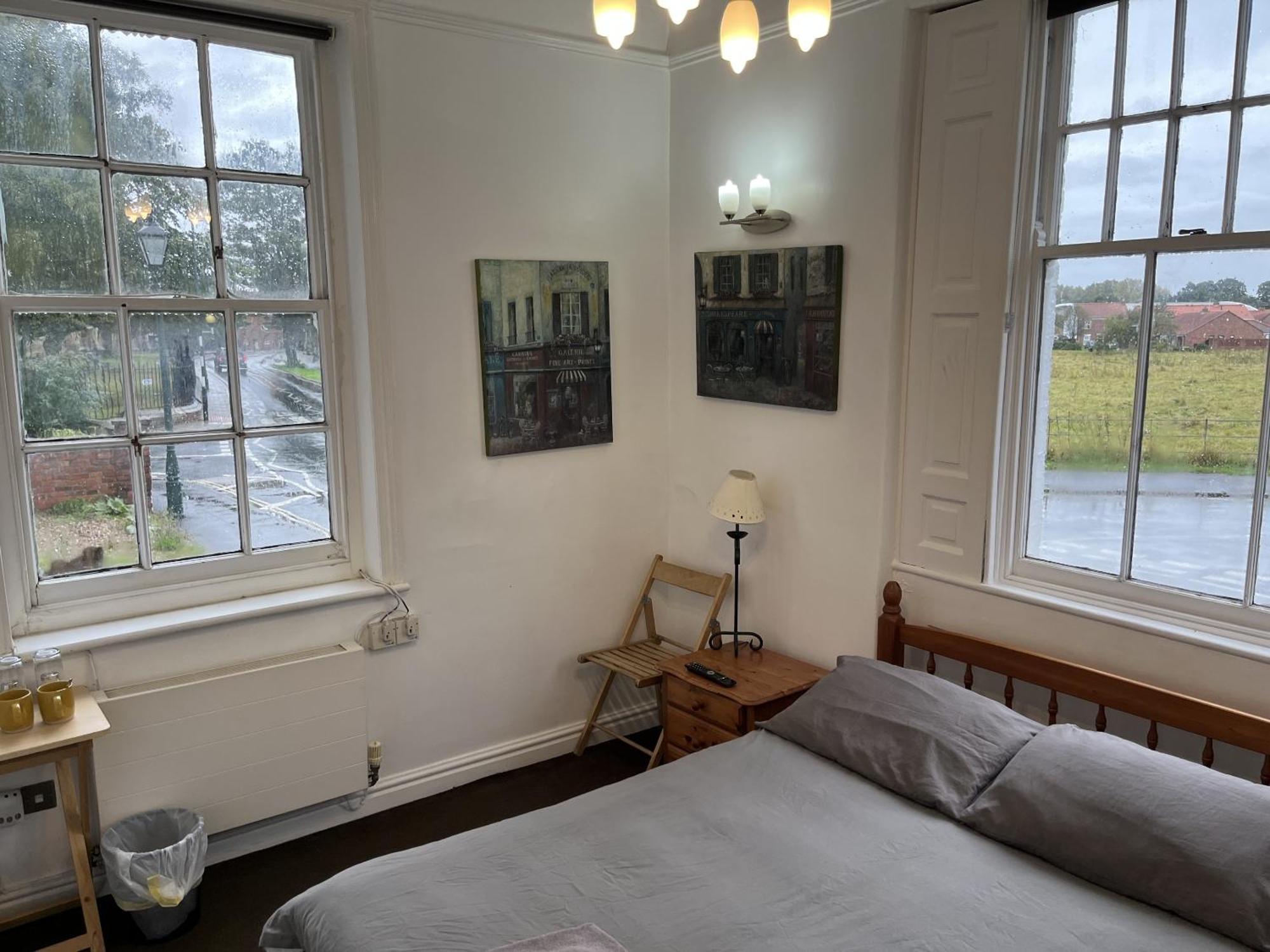Beverley Budget Inn Room photo