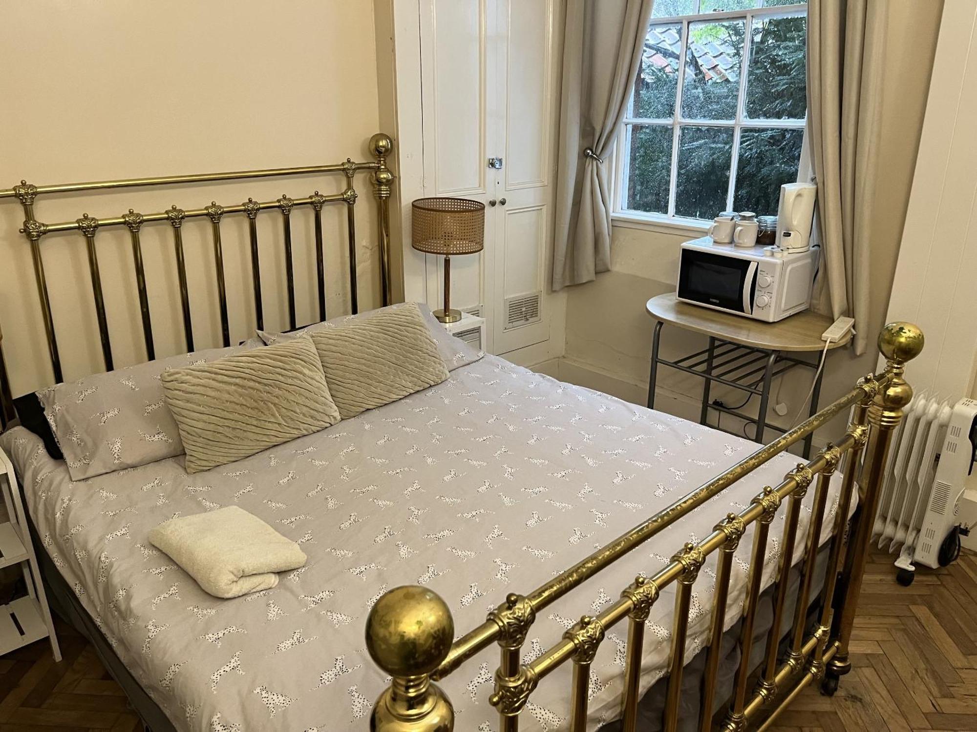 Beverley Budget Inn Room photo