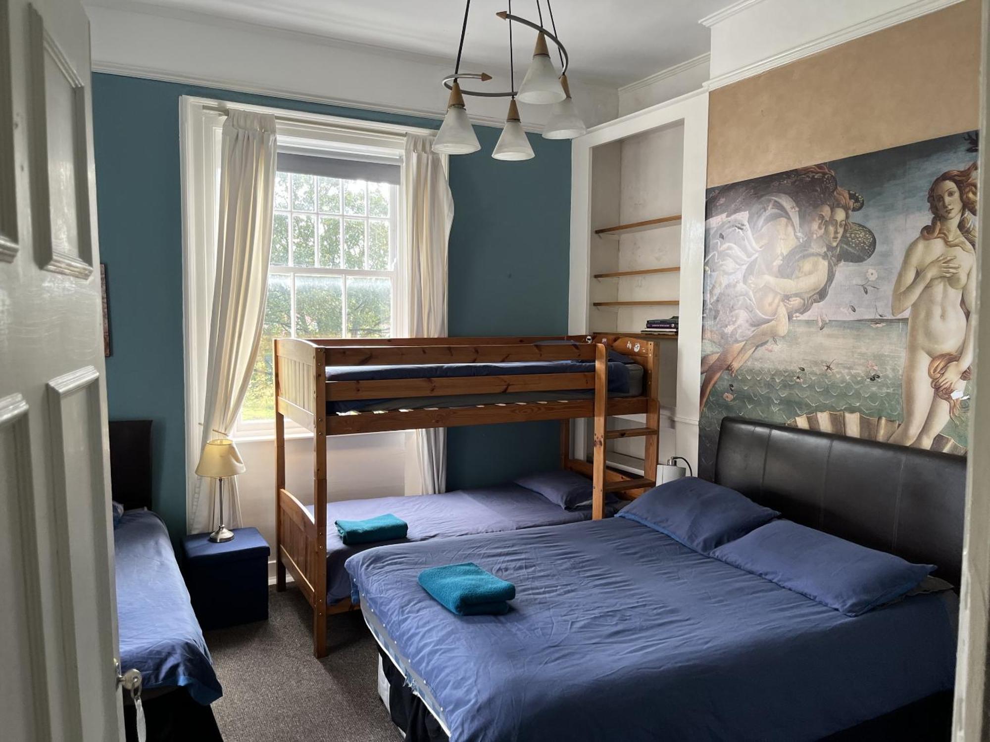Beverley Budget Inn Room photo