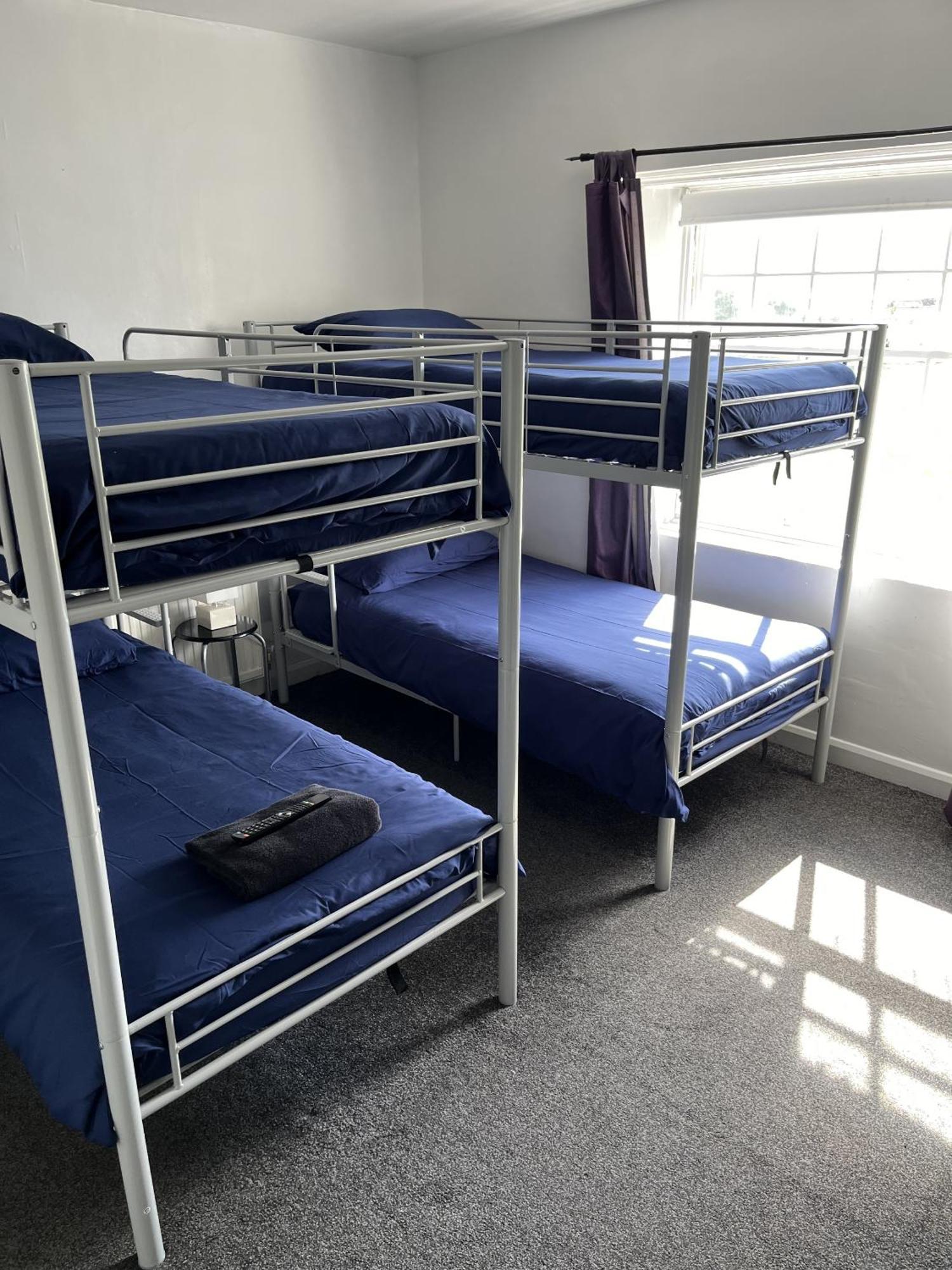 Beverley Budget Inn Room photo